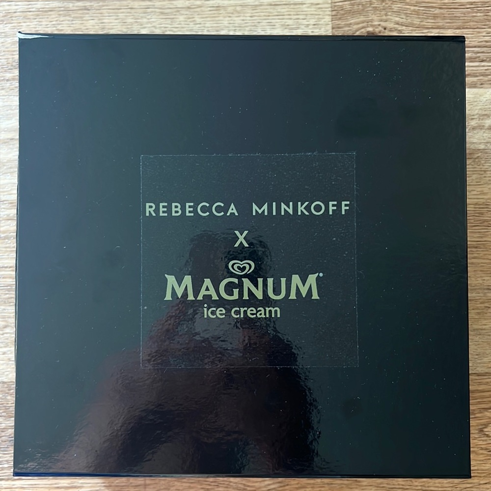 ❌SOLD❌ Rebecca Minkoff Magnum Ice Cream Bag